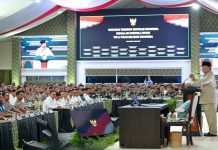 Presiden Prabowo Sampaikan Taklimat kepada 800 Perwira Tinggi TNI-Polri Presiden Prabowo Sampaikan Taklimat kepada 800 Perwira Tinggi TNI-Polri
