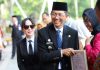 Wali Kota Amsakar: Pancasila Jadi Fondasi Menjaga Persatuan dan Kebinekaan Batam Wali Kota Batam, Amsakar Achmad, menegaskan Pancasila menjadi fondasi penting dalam menjaga persatuan dan kebinekaan di Kota Batam.