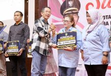 Amsakar Langsung Jemput Aspirasi Warga Bengkong dan Janji Tangani Banjir dan Air Bersih Wali Kota Batam Amsakar Achmad aspirasi masyarakat Kecamatan Bengkong